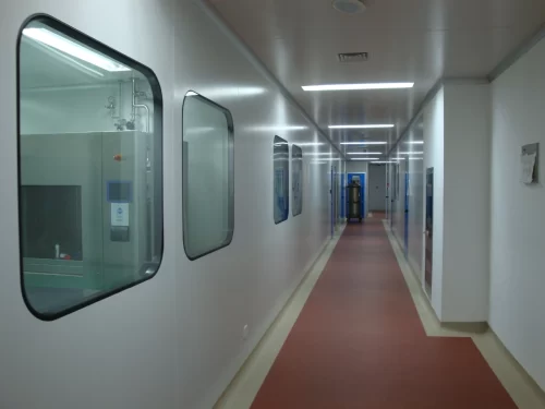 Custom Cleanroom Turnkey Solutions | ISO & GMP Compliant Engineering